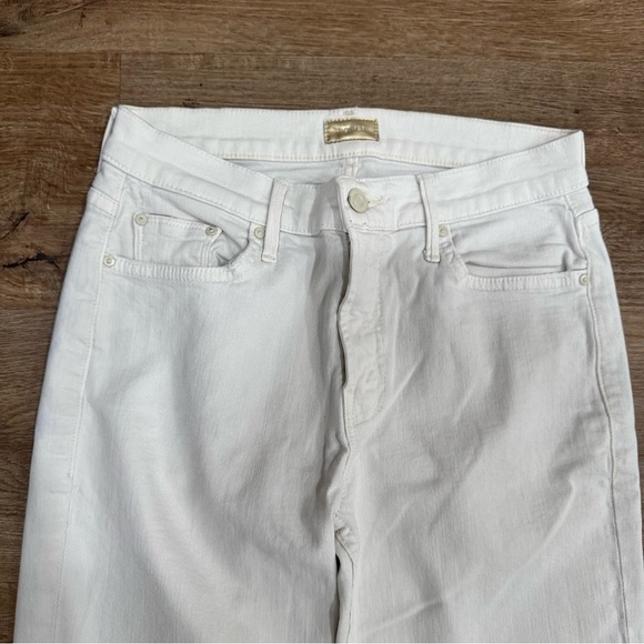 Mother The Dropout Jeans Color Off- White Mid Rise Boyfriend Skinny Cut‎ Size 24 - Picture 3 of 7